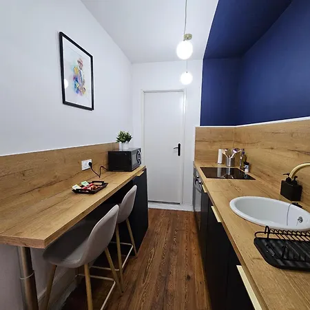 Apartment Chic, Contemporaine Au Pied De La Cathedrale Vienne (Isere)